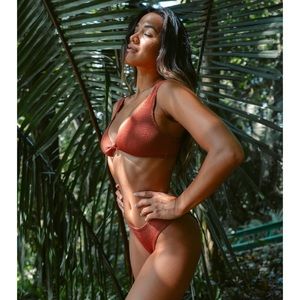 Skatie Penny Top in Dune - NWT